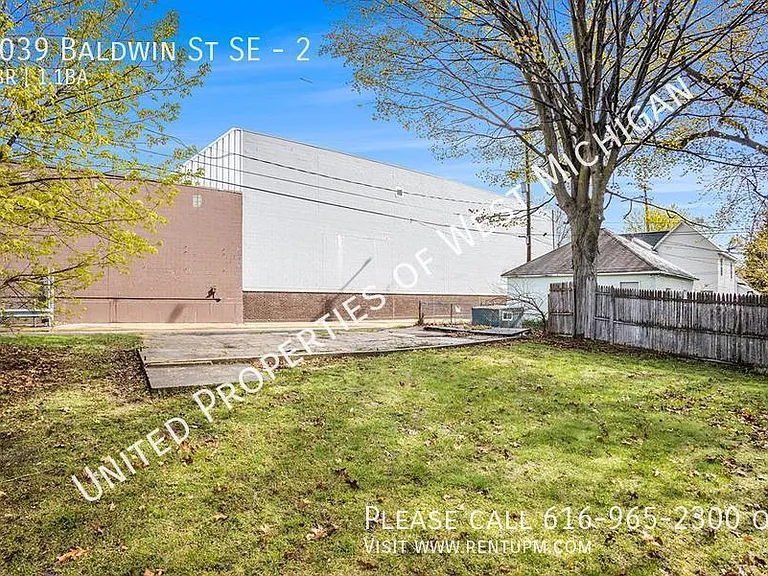 1039 Baldwin St SE #2 — Photo 14