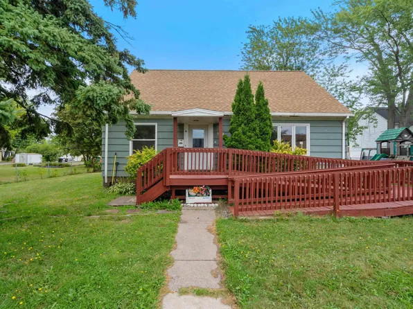 5822 Ogden Ave, Superior, WI 54880