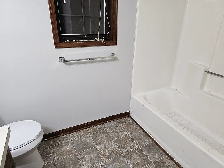 2835 Springdale Rd #B — Photo 15