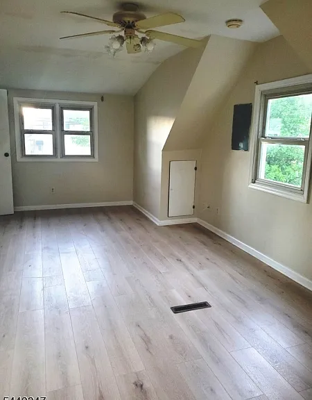 2 Leonard Pl #2B — Photo 5