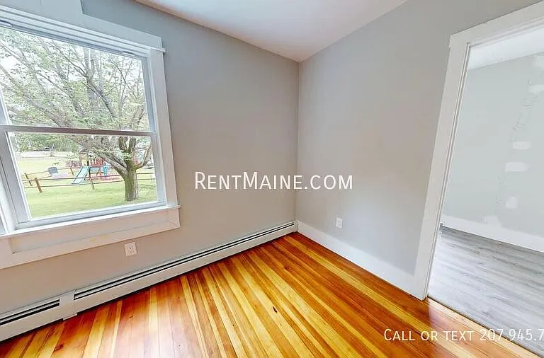 6 Woodman Ave #1 — Photo 6