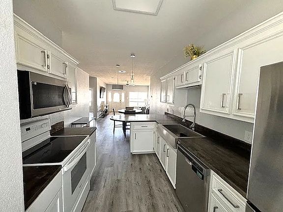4th image of 1506 James Ave #A