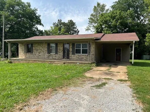 15 Kay Ave, Mc Kenzie, TN 38201