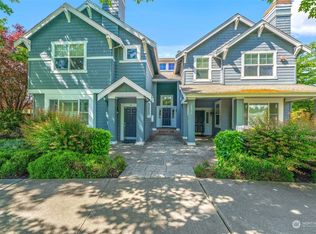 18874 NE 67th Way UNIT 102, Redmond, WA