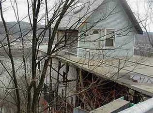 6613 Baker St, Pittsburgh, PA 15206