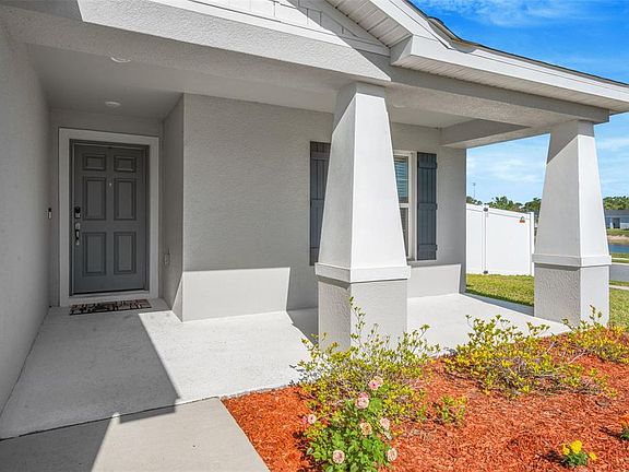 3rd image of 1343 Mezzavalle Way