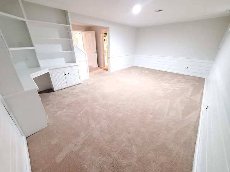 15582 Northgate Dr — Photo 44