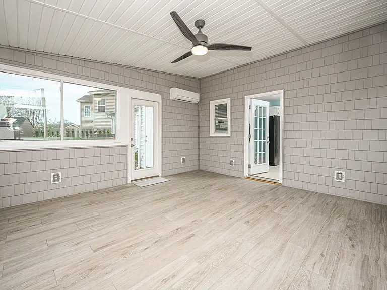 1873 Scarlotti Ct — Photo 4