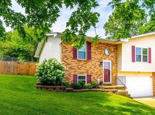 2714 Missouri Meadows Ct, Arnold, MO 63010
