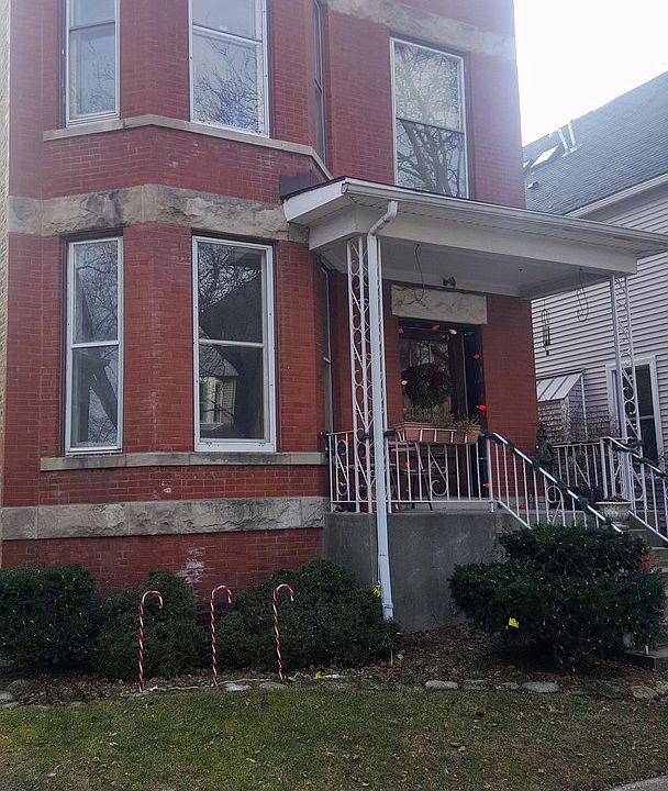1st image of 2027 W Eastwood Ave #1
