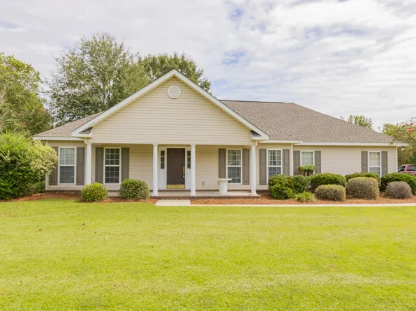 1802 N Leah Ln, Statesboro, GA 30461