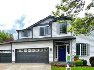 9738 SE Parkwood Way, Happy Valley, OR 97086