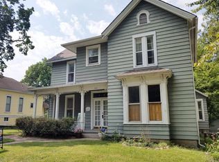 910 5th Ave, Leavenworth, KS 66048