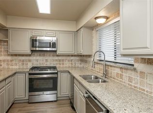 2753 Fairway Park, Grand Prairie, TX 75050
