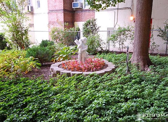 2nd image of 4380 Vireo Ave APT 4O