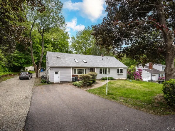 929 Fox Meadow Road, Yorktown Heights, NY 10598