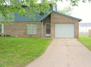 2203 Richland Prairie Blvd, Shiloh, IL