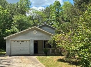 1192 Old Mush Creek Rd, Travelers Rest, SC 29690