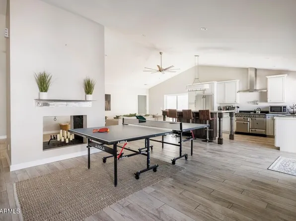 3037 E CLARENDON Avenue, Phoenix, AZ 85016