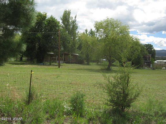 2nd image of 424 S Veterans Ln