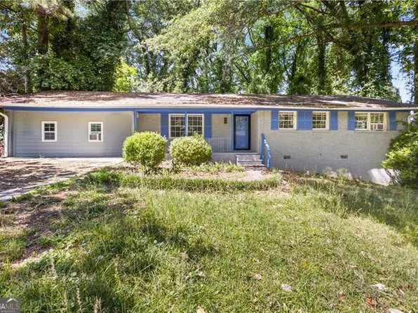 4176 Indian Forest Rd, Stone Mountain, GA 30083