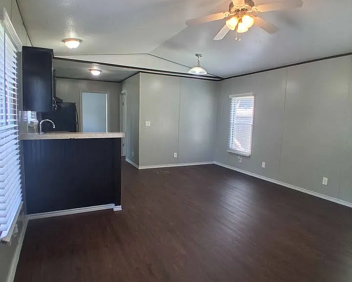 606 Summerhaven Dr #606 — Photo 3