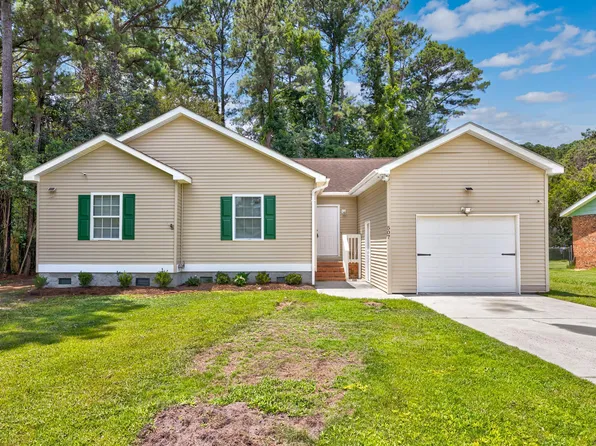 507 Forestbrook Dr., Myrtle Beach, SC 29579