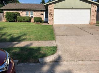 506 Palais Ave, Yukon, OK 73099