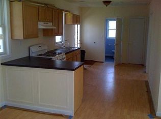 91 Sand Rd, Westwood, NJ 07675