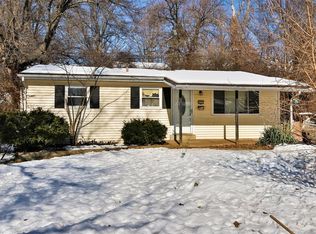 8005 Wayland Ct, Saint Louis, MO