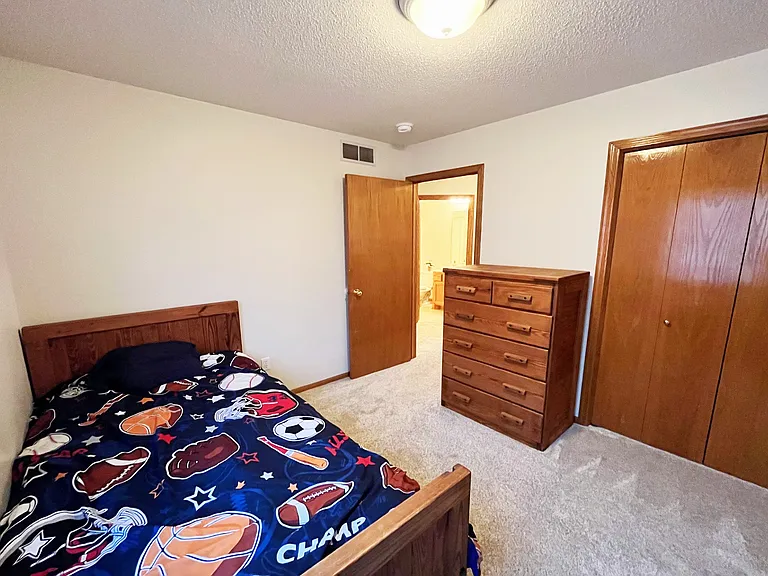 19350 Rush Ct NW — Photo 29