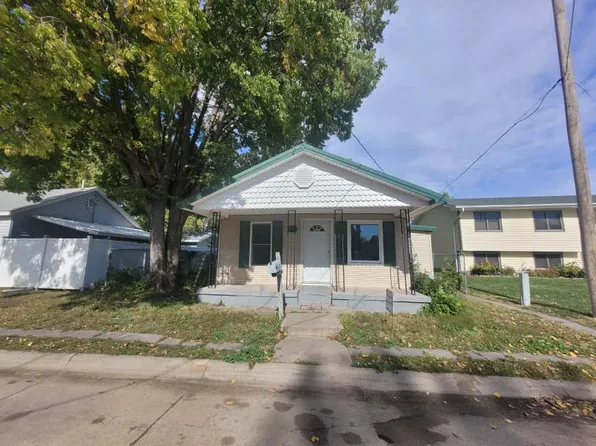 404 E Phoenix Ave, Grand Island, NE 68801