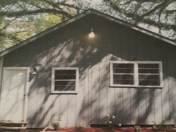 3rd image of 14810 Carrol Ave