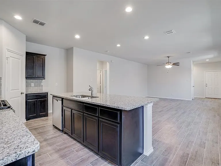 2111 River Pine Rd — Photo 16