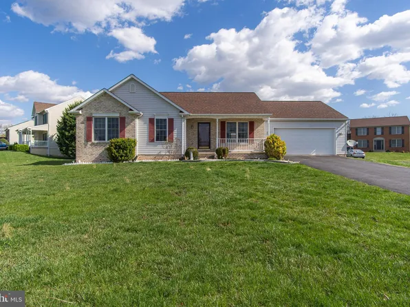 13409 Chads Ter, Hagerstown, MD 21740