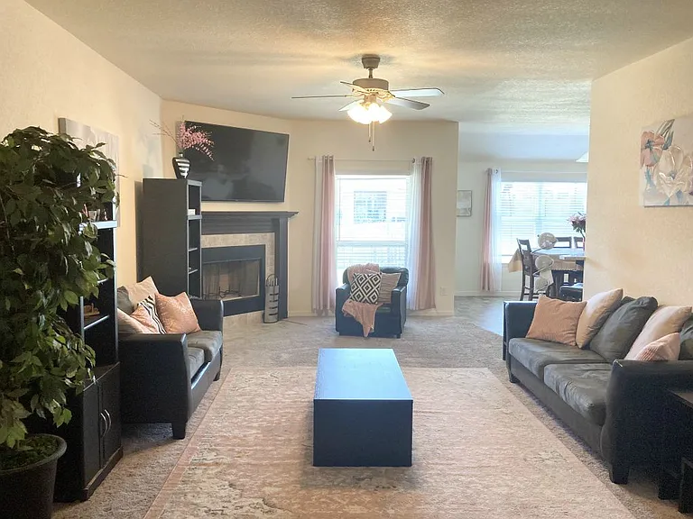 6702 Keechi Valley Dr — Photo 3