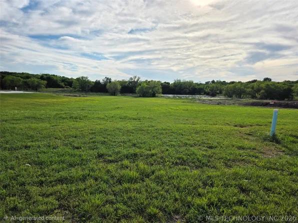 907 Prairie View Rd, Ardmore, OK 73401