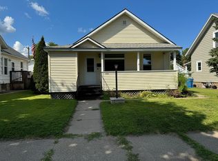 766 W King St, Winona, MN 55987