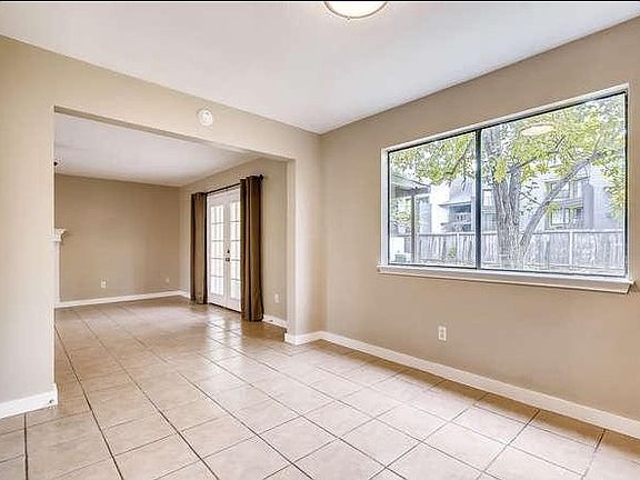 5th image of 11934 Rosethorn Dr