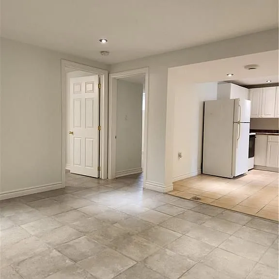 26 Stewart Ave #LOWER — Photo 24