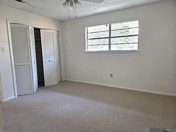 5th image of 8566 Justin Ave