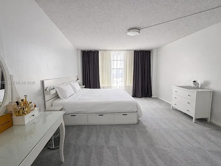 3800 S Ocean Dr #1623 — Photo 2