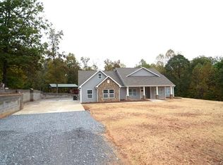 158 Propst Rd, Dallas, NC 28034