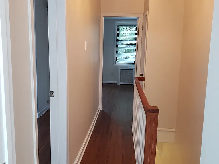 1215 Gerritt St — Photo 9