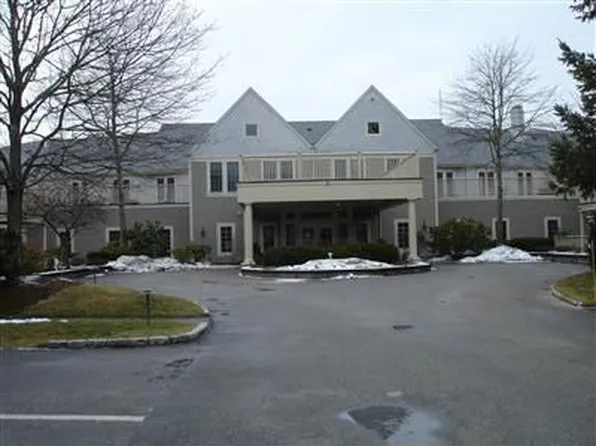 3110 Heatherwood, Yarmouthport, MA 02675