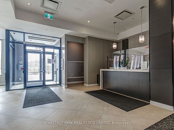 5th image of 11611 Yonge St #109