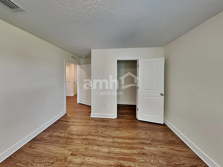 408 Pine Terrace Dr — Photo 16