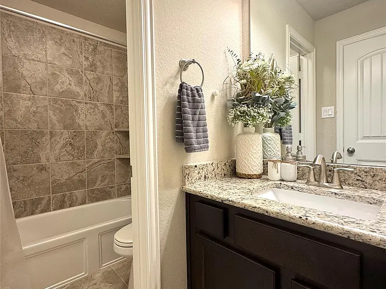 718 S Chamfer Way — Photo 11