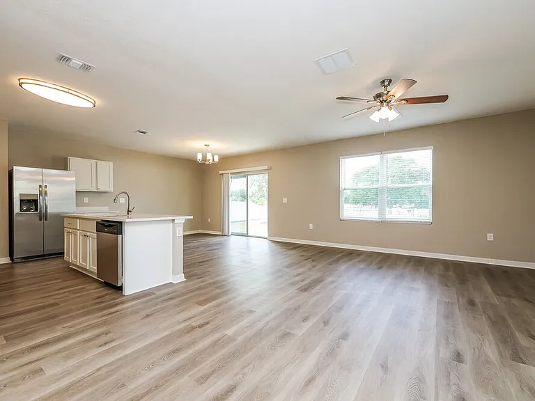 10430 Whispering Hammock Dr — Photo 5