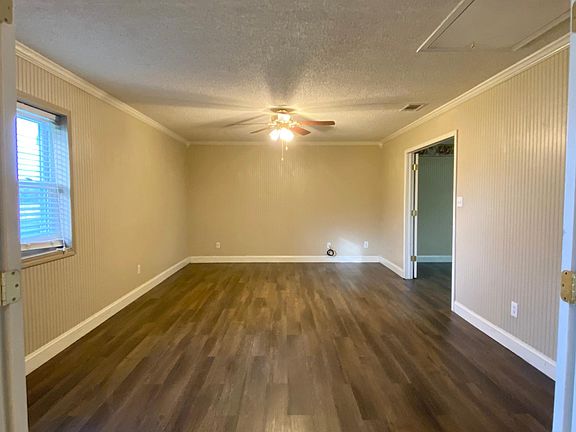 2nd image of 2984 County Road 2512